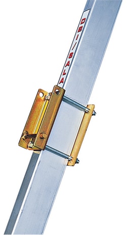 3M™ DBI-SALA™ Mounted Recovery System: Tripod Mounting Bracket