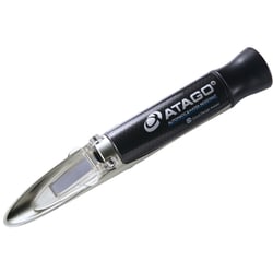 ATAGO™ Handheld Refractometer Master-20α