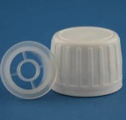 Fisherbrand X1000 28mm White Ribbed Tamper Evident Cap with Pourer Insert
