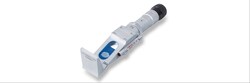 Kruess Optronic Hand-Held Refractometer, 0-32% Brix, 0.2% Brix, Quantity: