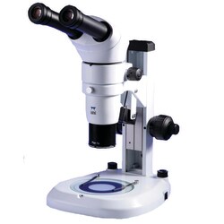Medline™ Varizoom 6 Stereomicroscope with LED Illumination