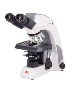 Motic Panthera DL EU & UK plugs, Quantity: cada uno