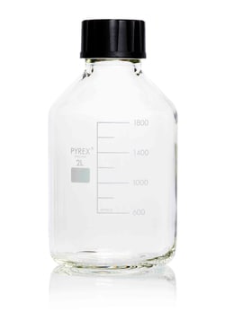 Pyrex Borosilicate Glass Reagent Bottles 2000 mL | Buy Online | Pyrex | Fisher Scientific