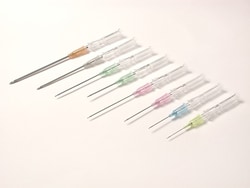 TERUMO SR STRAIGHT PUR VERSATUS Intravenous Catheters 18 G | Buy Online | TERUMO | Fisher Scientific