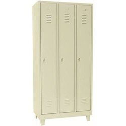 Manutan Dressing room 3 columns Manutan, use: clean industry, column width: