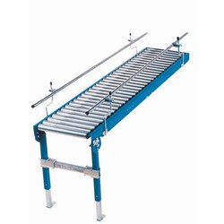 Manutan Carrier gravity model: right, Chassis length: 2 mroll material: