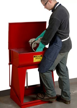 Justrite&trade;&nbsp;Floor Standing Rinse Tanks