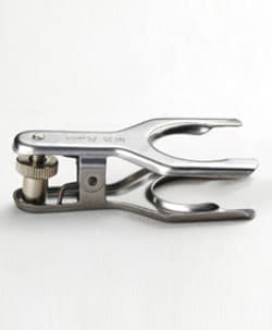 Synthware Spherical Pinch Clamp:Clamps and Supports:Clamps