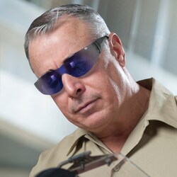 Ansell KleenGuard Element Safety Glasses Blue, mirror lens tint:Personal