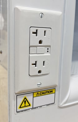 Mystaire Isola Edge Electrical Outlet Outlet; Single; 220 V:Laboratory