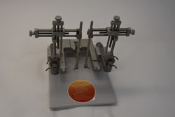 Stoelting Lab Standard Stereotaxic Instrument for Rats:Animal Care and