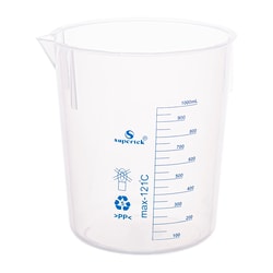 Supertek™ Easy to Read Graduated Polypropylene Stackable Beakers with Spout