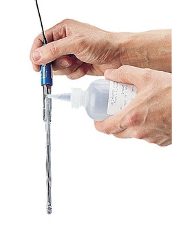 Cole-Parmer Cole-Parmer Ammonium (NH4+) ISE Calibration Solution, Quantity: