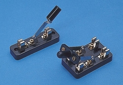 Edu Lab Single Pole Knife Switch Double Throw | Buy Online | Edu Lab&trade; | Fisher Scientific