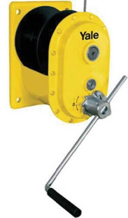 Manutan Spur geared winch cap 500kg, Quantity: Pack of 1