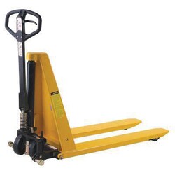 Manutan Ekwo high lift pallet truck. Lxh 1645x1280mm. Cap1000kg, Quantity: