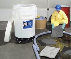 New Pig Spill kit for oils water, coolants and solvents 1040mm x 790mm absorbs up to 132L blue | Buy Online | New Pig&trade; | Fisher Scientific