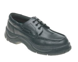 Himalayan 1PR Black Leather Wide Grip Safety Boat Shoe, Quantity: 1 pairs