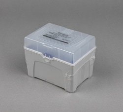 GENTECH SOLUTIONS LLC&nbsp;1000µl Universal Grad Tip, Rack, Sterile