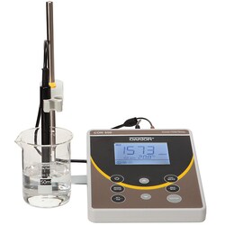 Cole-Parmer Oakton CON 550 Benchtop Conductivity Meter Kit, Quantity: Each