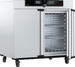 Memmert Forced Circulation Oven UF 450 Plus, 208 volt, 3-Phase, without neutral, 50/60 Hz 300C
