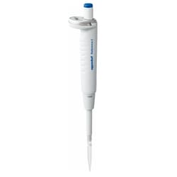USA Scientific Inc&nbsp;Eppendorf Reference 2, 1-channel, variable, incl. epT.I.P.S. sample bag, 0.5-5 mL, violet