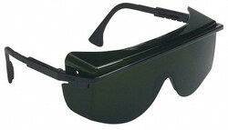 MSC&nbsp;Uvex Safety Glasses, Welding, Polycarbonate, Green Lens, 1 Each