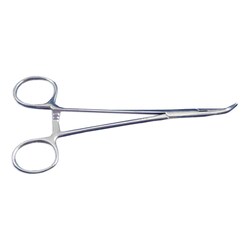 Med Vet International&nbsp;Small Right Dissecting/Ligature Clamp 160mm, J1229