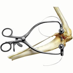 Med Vet International&nbsp;Tensioning Clamp, Cruciate tension clamps, J0710R