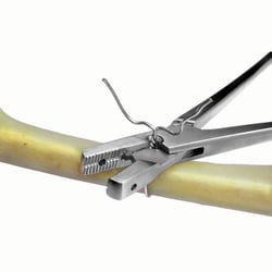 Med Vet International&nbsp;Wire Twister/Shear Cutter 15cm, J0218, Each
