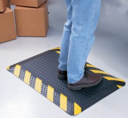 MSC&nbsp;DIAM-PLATE SPONGECOTE MAT