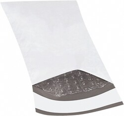MSC Value Collection Padded Mailer, 4 x 8, White, Self-Seal, 500/Pk., Quantity: