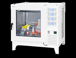 Kuhner Shaker Inc&nbsp;LAB-THERM LT-XC WITH CO2 NO C