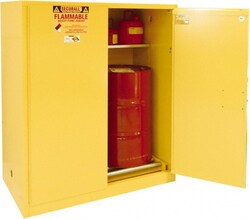 MSC WIDE UPRIGHT LOBBY BROOM