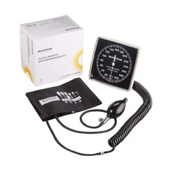 Med Vet International&nbsp;McKesson LUMEON&trade; Aneroid Sphygmomanometer, Adult, 01-750W-11ABKGM, 1/Box