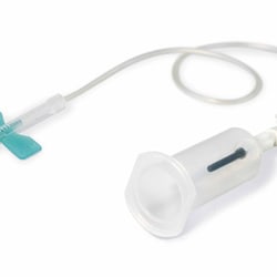 Med Vet International&nbsp;K-Shield Advantage Blood Collection Set with Holder 21 Gauge 3/4 Inch Needle Length Safety Needle 12 Inch Tubing Sterile DBMH-21G 50/Box