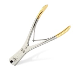 Med Vet International&nbsp;Side Wire/Pin Cutter Tungsten Carbide Jaws Double-Action Angled Jaws 3/32 (2 5mm) Maximum Capacity 8 1/2in  (21 6cm) German Von Kla s