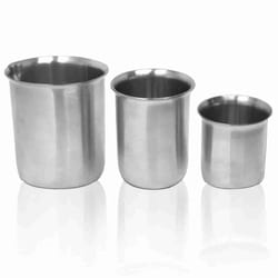 Surgical Design&trade;&nbsp;Steel Beakers With Rim, Low Form