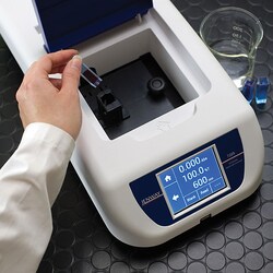 Cole-Parmer Jenway 720 501 UV/Visible 72 Series Diode Array Scanning Spectrophotometer,