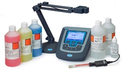 Hach Company HQ440D Laboratory pH Meter Package for Flat Surface Measurements