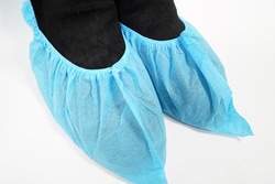 Azzota Corp Disposable Pp Non-Woven Shoe Covers, 1000Pk, Quantity: Pack