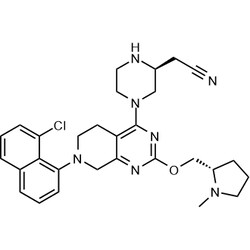 Chemscene ChemScene | 2-((S)-4-(7-(8-Chloronaphthalen-1-yl)-2-(((S)-1-methylpyrrolidin-2-yl)methoxy)-5,6,7,8-tetrahydropyrido[3,4-d]pyrimidin-4-yl)piperazin-2-yl)acetonitrile