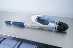 Vileda Professional CE isoXclean Isolator Tool Non-sterile | Buy Online | Vileda Professional | Fisher Scientific