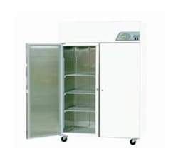 Corepoint Scientific™ Temperature Test Chamber, 934 L