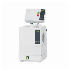 BUCHI V-700 Vacuum Pumps V-700 Vacuum Pump; with V-802 LabVac Controller;