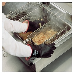 SHOWA&trade;&nbsp;6781R Insulated Chemical Resistant Neoprene Gloves