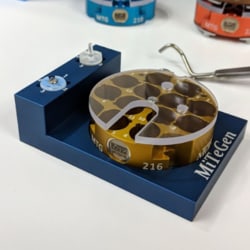 Mitegen&nbsp;Cryo-EM Dewar Insert for Secure Puck & Grid Box Transfer in LN2, Holds Cryo-EM Pucks, Facilitates Grid Box Positioning
