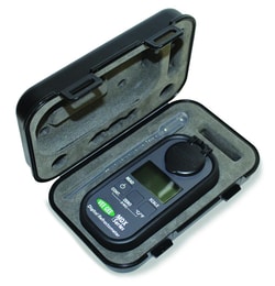 Heathrow Scientific&nbsp;Digital Refractometer, Seawater/Salinity, 4 Scales