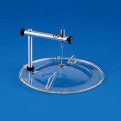 Swivel mount on lid for Techniplast / Nalgene metabolism cage. Holds Instech swivels for rat infusion or blood sampling.