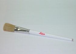Leica Biosystems LEICA BRUSH WITH MAGNET, Quantity: Each of 1